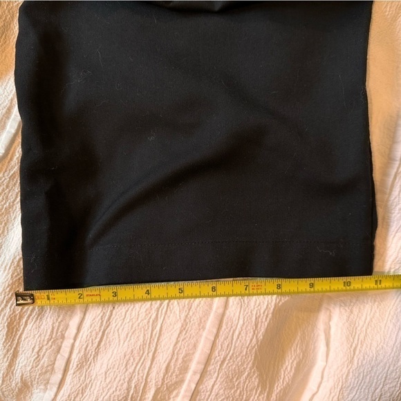 Divided black wide leg dress/work pants with pleats. Size 6. - Picture 7 of 10